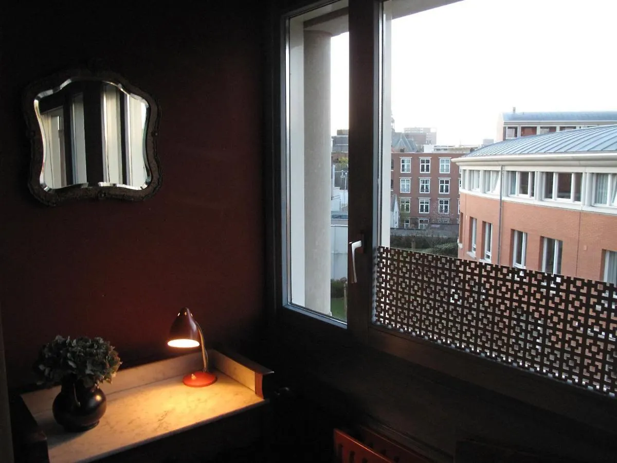 Treetop Apartment The Hague